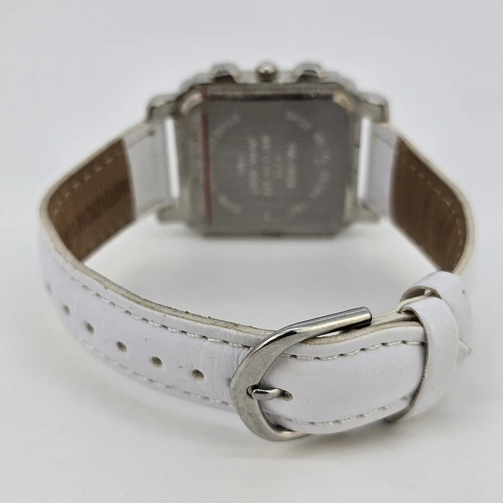 34MM Women's Watch Gray Dial White Faux Leather‎ Bands New Battery